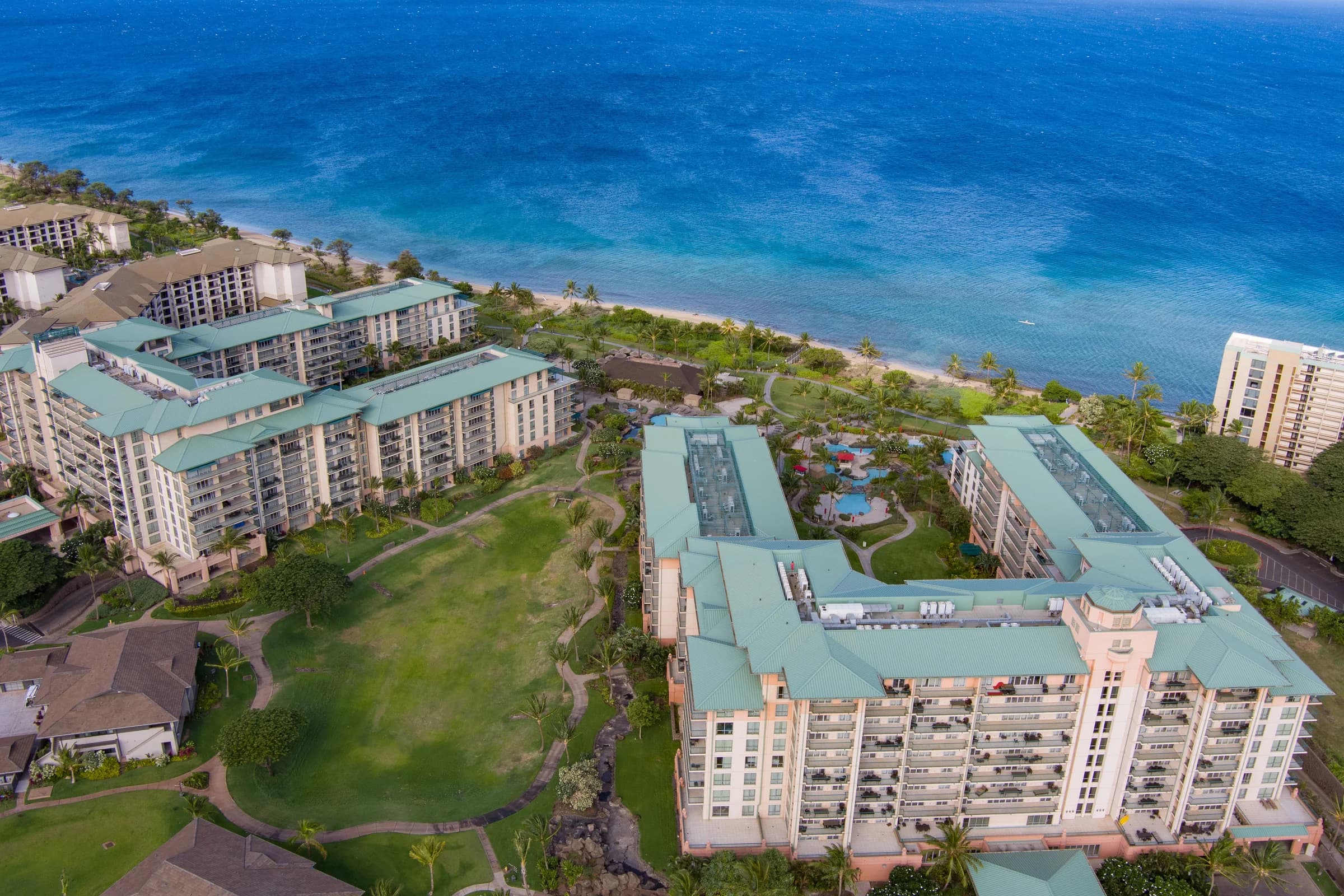 Honua Kai resort beside the blue Pacific on Maui’s Kā‘anapali coast